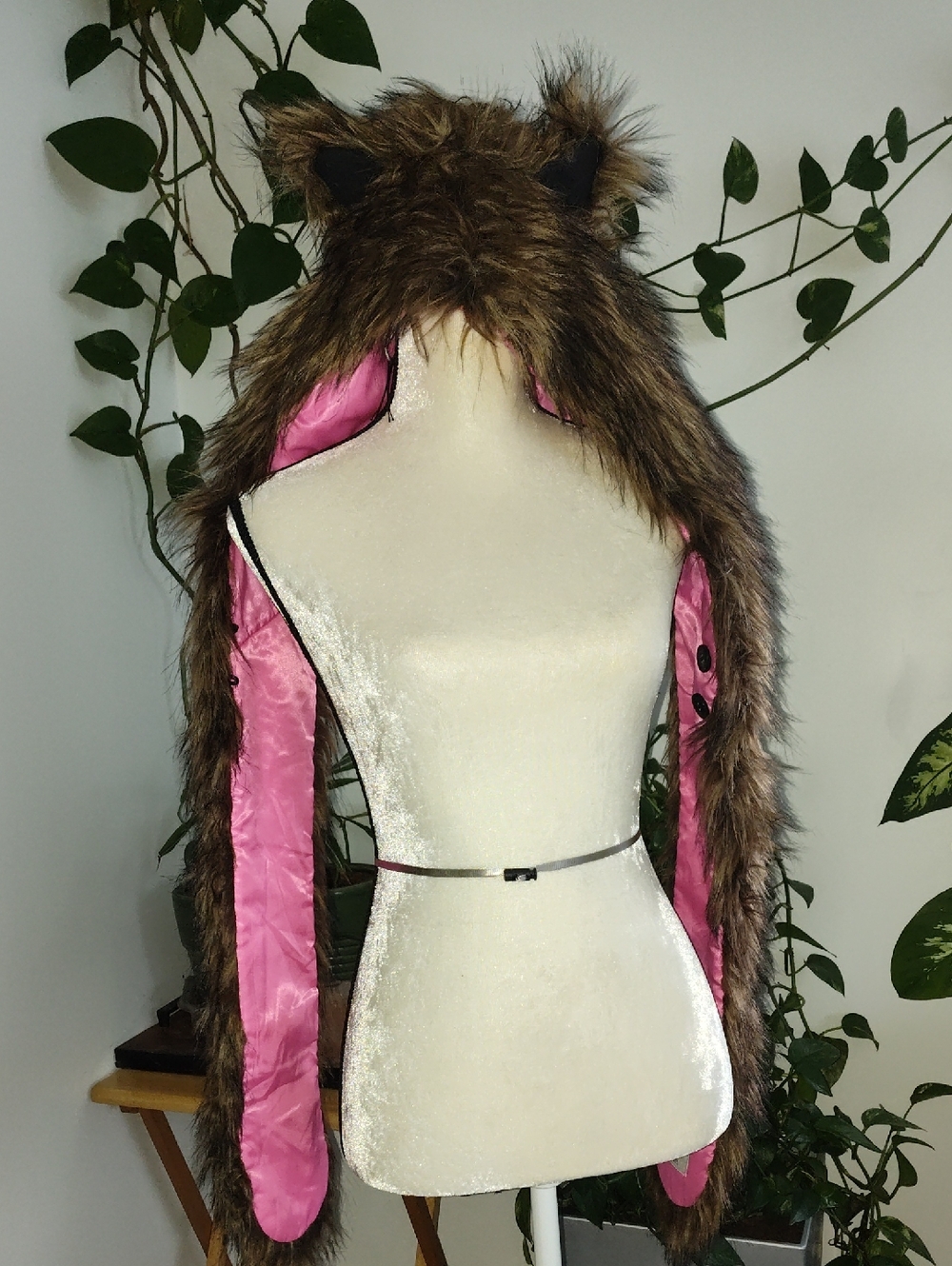 Skaist Taylor Brown Faux Fur Hood with Pink Lining